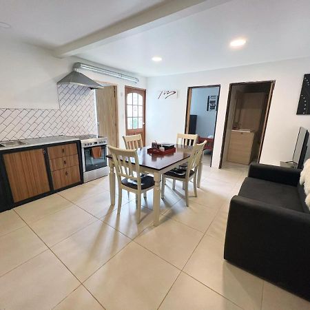 Moderno Departamento Completo, Versatil Y Espacioso Apartment Ushuaia Ngoại thất bức ảnh