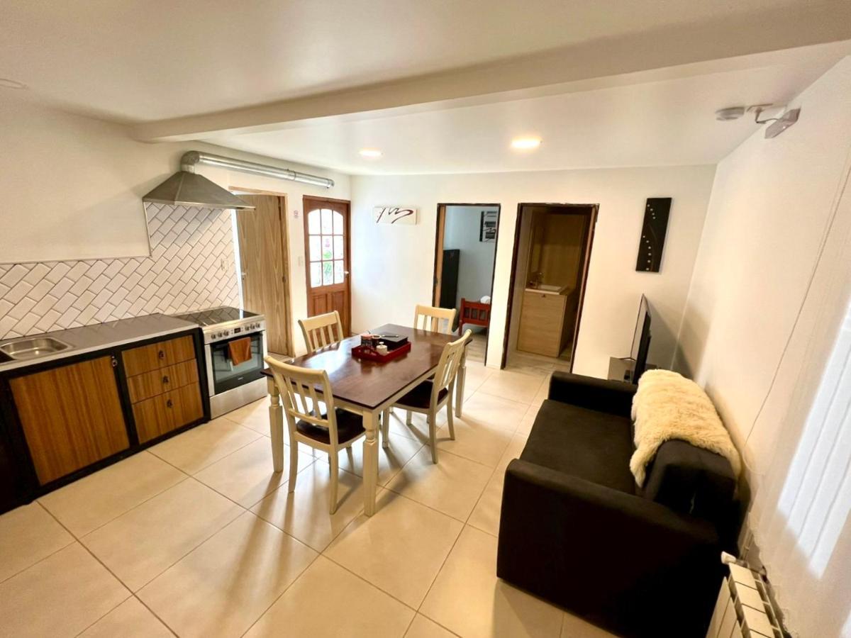 Moderno Departamento Completo, Versatil Y Espacioso Apartment Ushuaia Ngoại thất bức ảnh